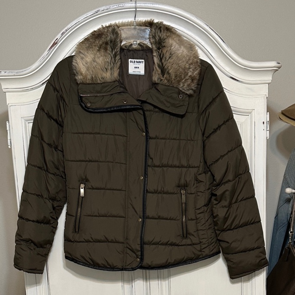Old Navy Olive Puffer Jacket with Faux Fur Collar